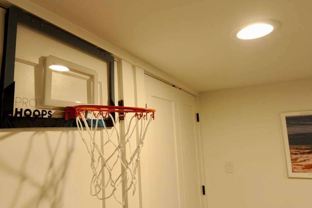 Cherry Blossom Townhouse, Easy Dc Access Washington Exterior photo