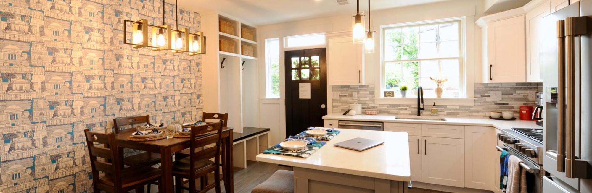 Cherry Blossom Townhouse, Easy Dc Access Washington Exterior photo